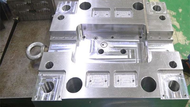 深圳汽车模具设计公司口碑：揭秘优质设计背后的关键要素**