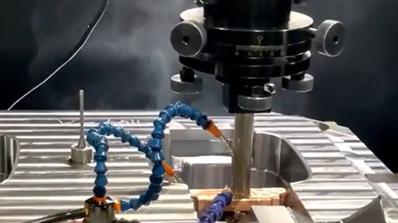 拉伸模具材质选择：304不锈钢与45钢的较量